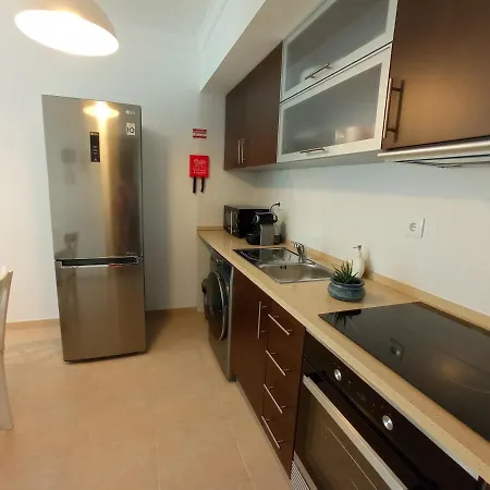 Lumina - - 5 Min From The Beach, Wifi, Smarttv And Pool Lejlighed